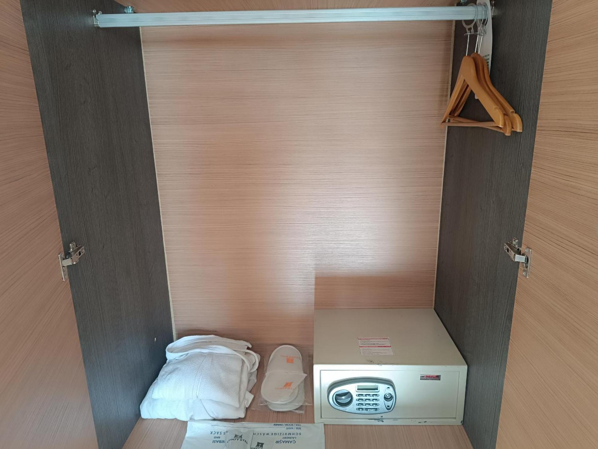 Comfy Otel Antalya Lara Kültér fotó
