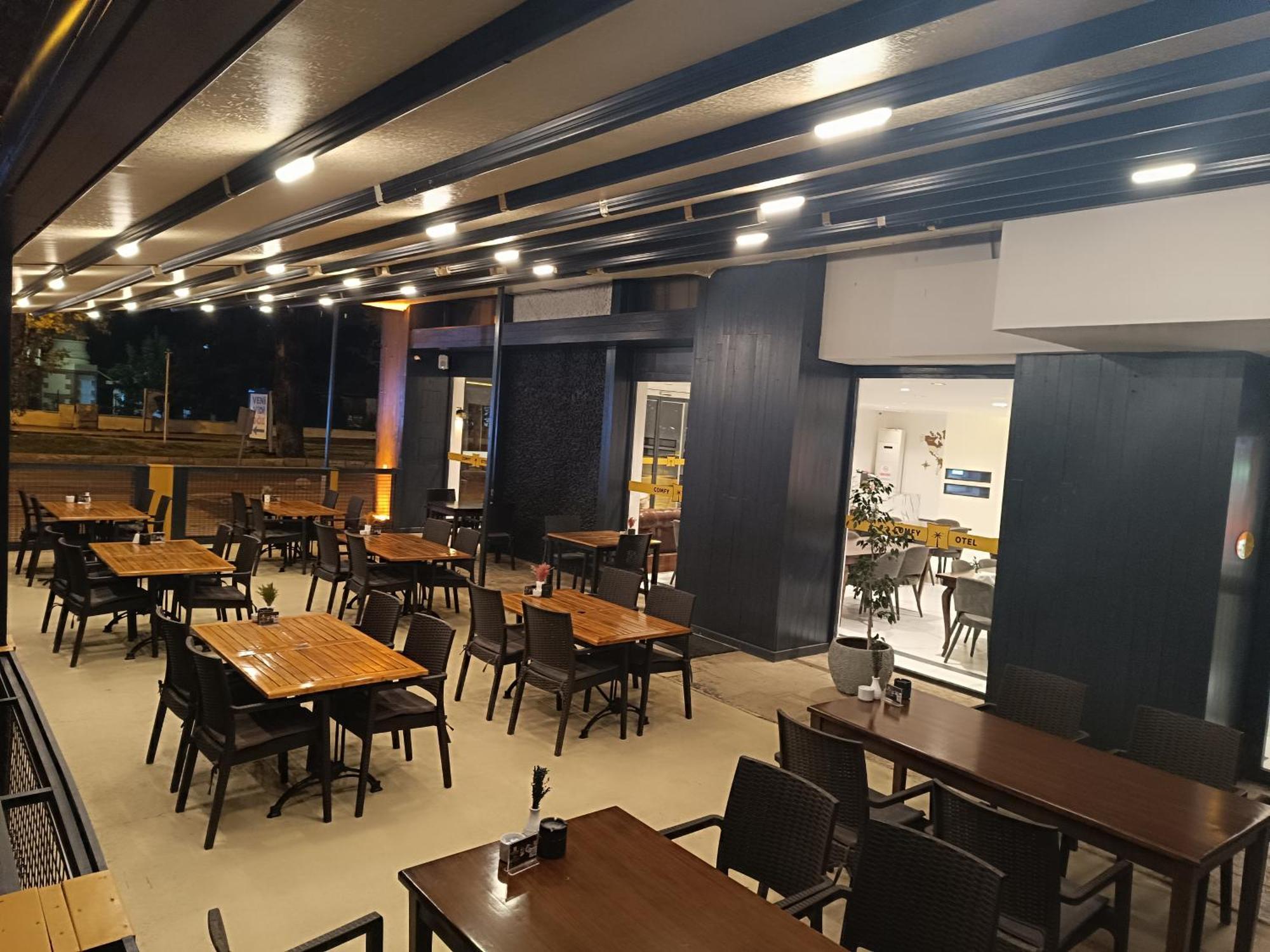 Comfy Otel Antalya Lara Kültér fotó